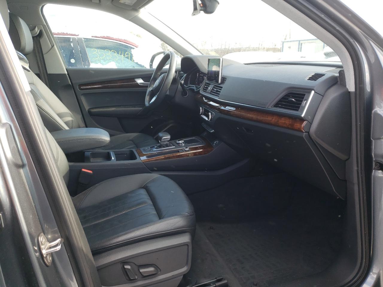 Photo 5 from auction – 2018 AUDI Q5 PREMIUM with VIN WA1ANAFY5J2016624