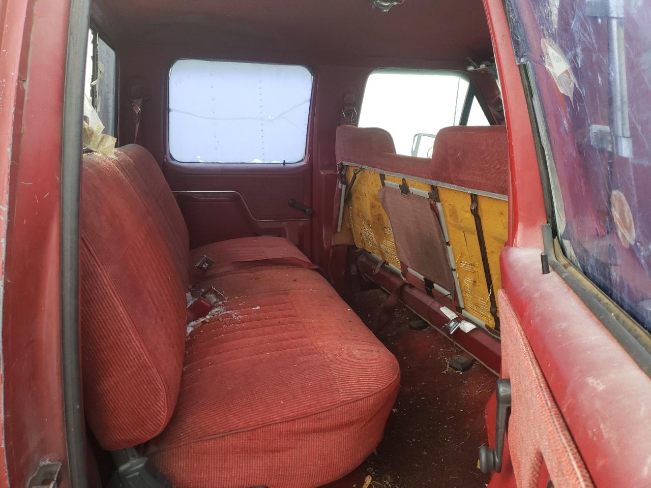 Photo 6 from auction – 1989 FORD F350 with VIN 2FTJW35M4KCA87087
