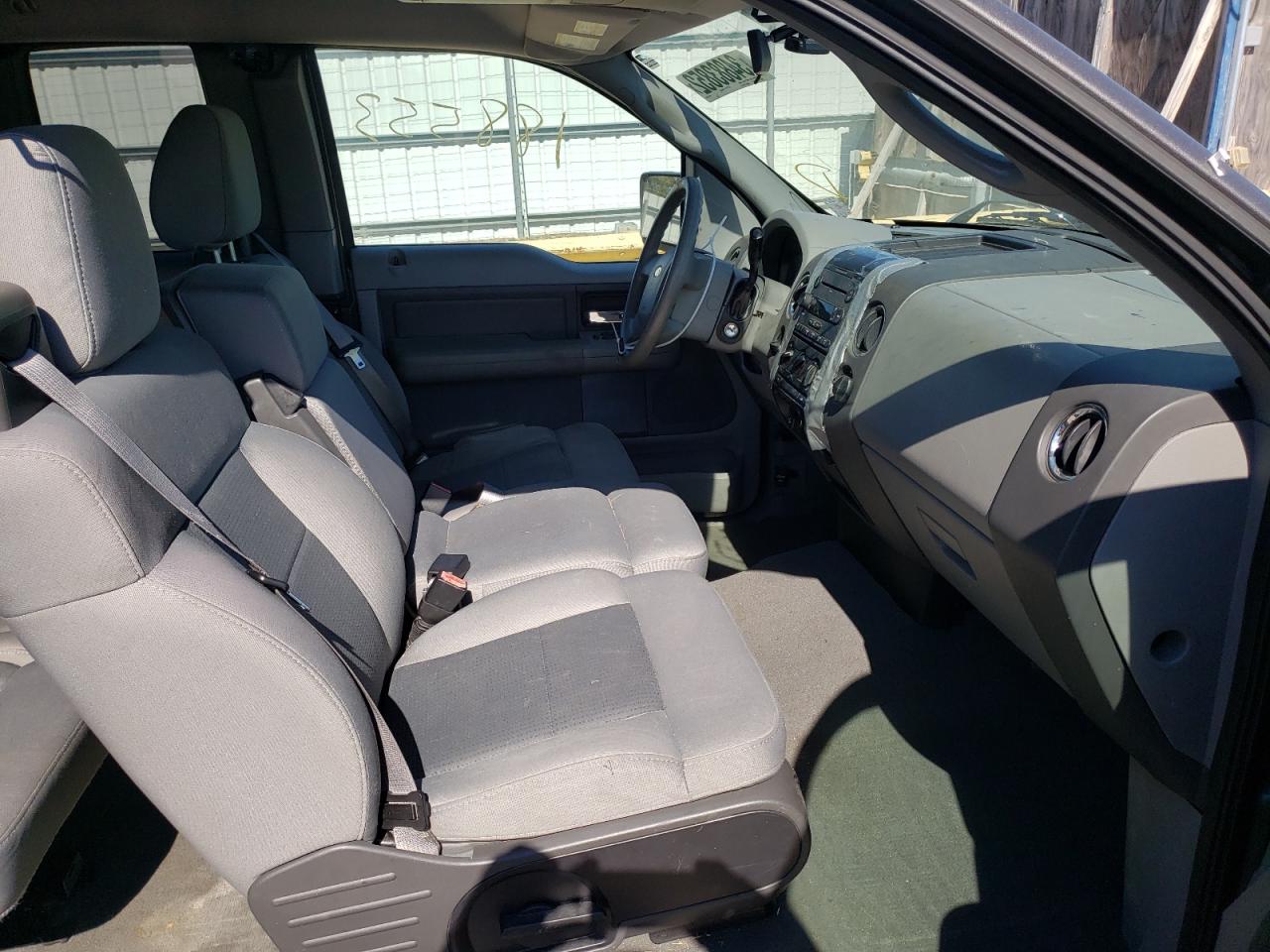 Photo 5 from auction – 2007 FORD F150 with VIN 1FTPX12V27KD45912