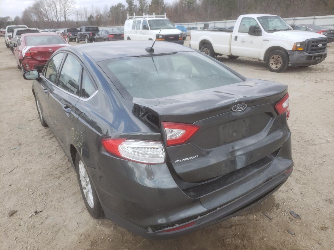 Photo 3 from auction – 2015 FORD FUSION S with VIN 3FA6P0G71FR217256