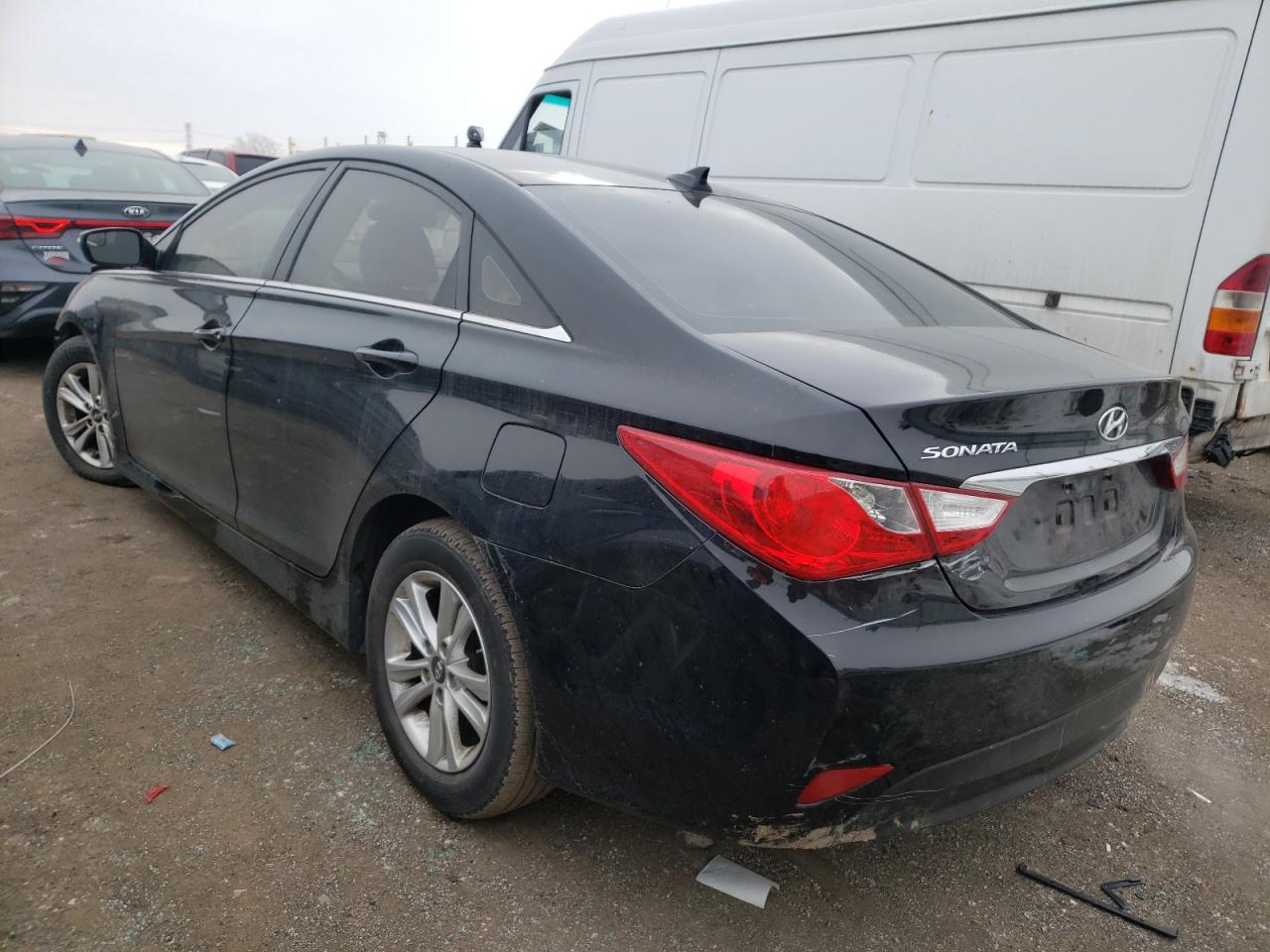 Photo 3 from auction – 2014 HYUNDAI SONATA GLS with VIN 5NPEB4AC7EH858236