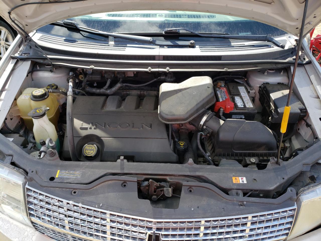 Фото 7 с аукциона – 2007 LINCOLN MKX с VIN 2LMDU88C47BJ03773