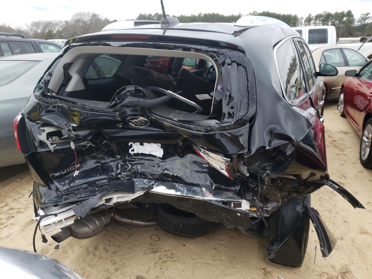 Photo 9 from auction – 2017 BUICK ENCLAVE with VIN 5GAKRBKD4HJ331777