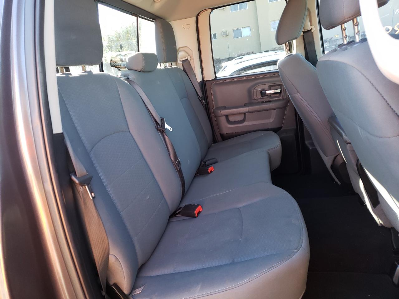 Photo 6 from auction – 2015 RAM 1500 SLT with VIN 1C6RR6GT1FS674842