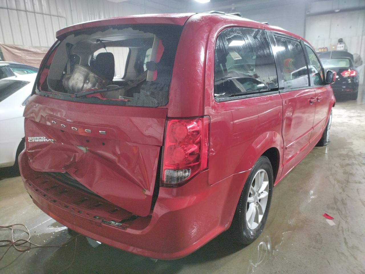 Photo 4 from auction – 2013 DODGE GRAND CARA with VIN 2C4RDGCG1DR574065