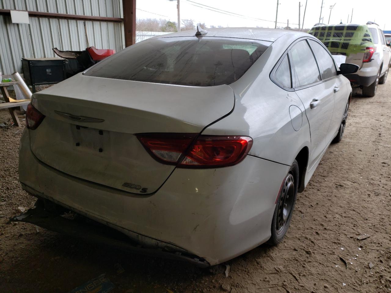 Photo 4 from auction – 2015 CHRYSLER 200 S with VIN 1C3CCCBB9FN696684