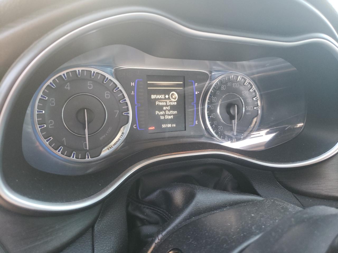Photo 8 from auction – 2017 CHRYSLER 200 LIMITE with VIN 1C3CCCAB7HN510449