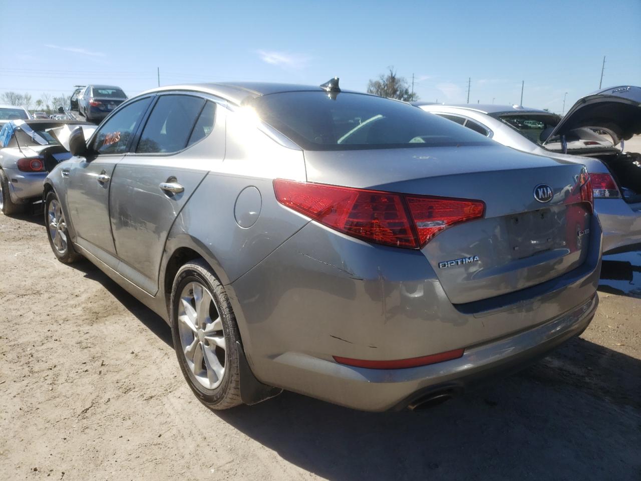 Photo 3 from auction – 2013 KIA OPTIMA EX with VIN 5XXGN4A71DG163621