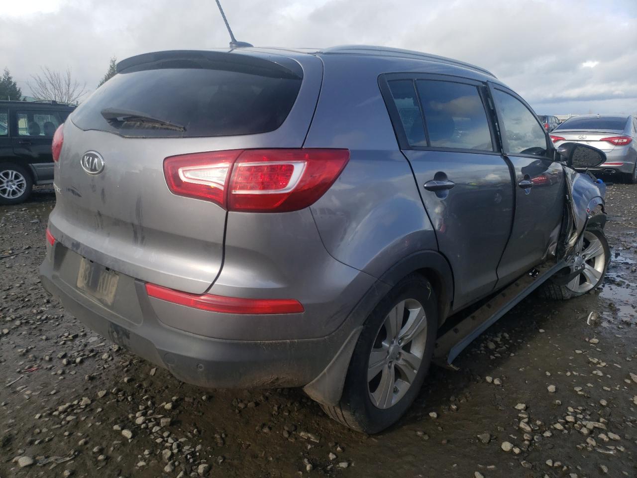 Photo 4 from auction – 2012 KIA SPORTAGE L with VIN KNDPBCA27C7214490