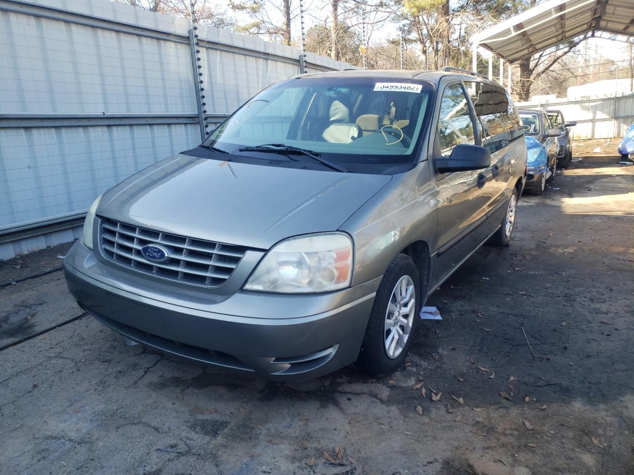 Photo 2 from auction – 2004 FORD FREESTAR S with VIN 2FMDA51684BA97446