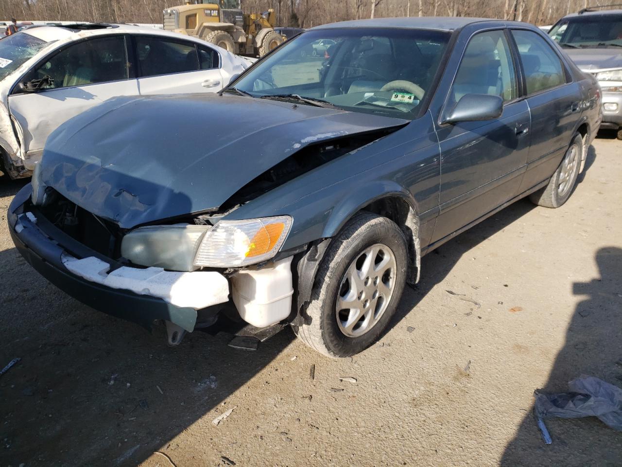 Photo 2 from auction – 2001 TOYOTA CAMRY CE with VIN JT2BG22K910534445