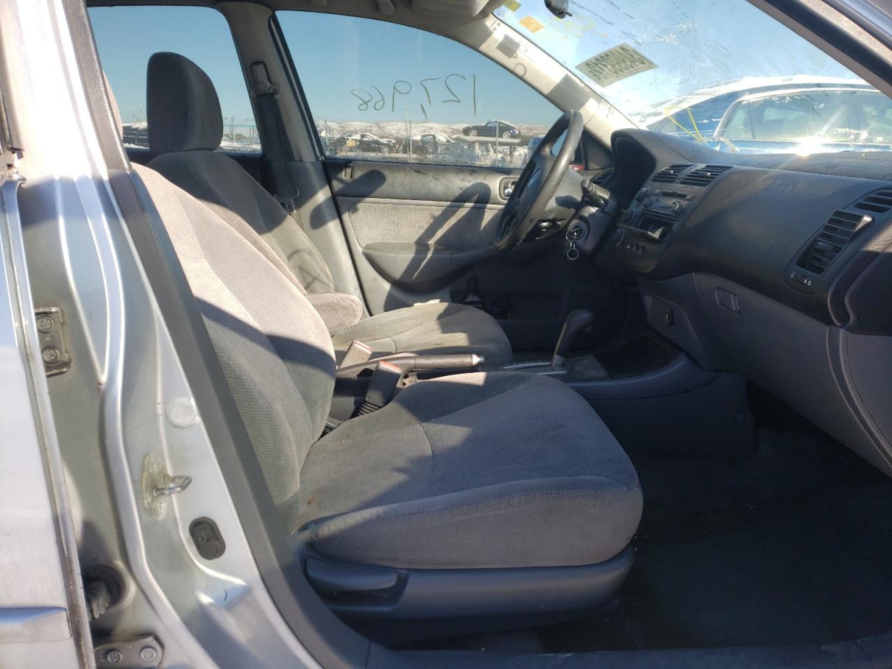 Photo 5 from auction – 2002 HONDA CIVIC with VIN 2HGES26762H548696