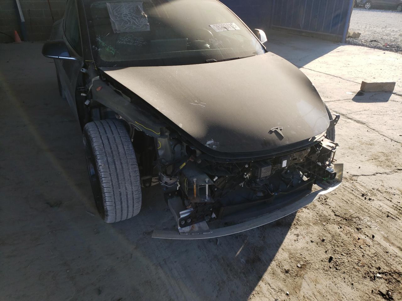Photo 9 from auction – 2018 TESLA MODEL 3 with VIN 5YJ3E1EBXJF114024