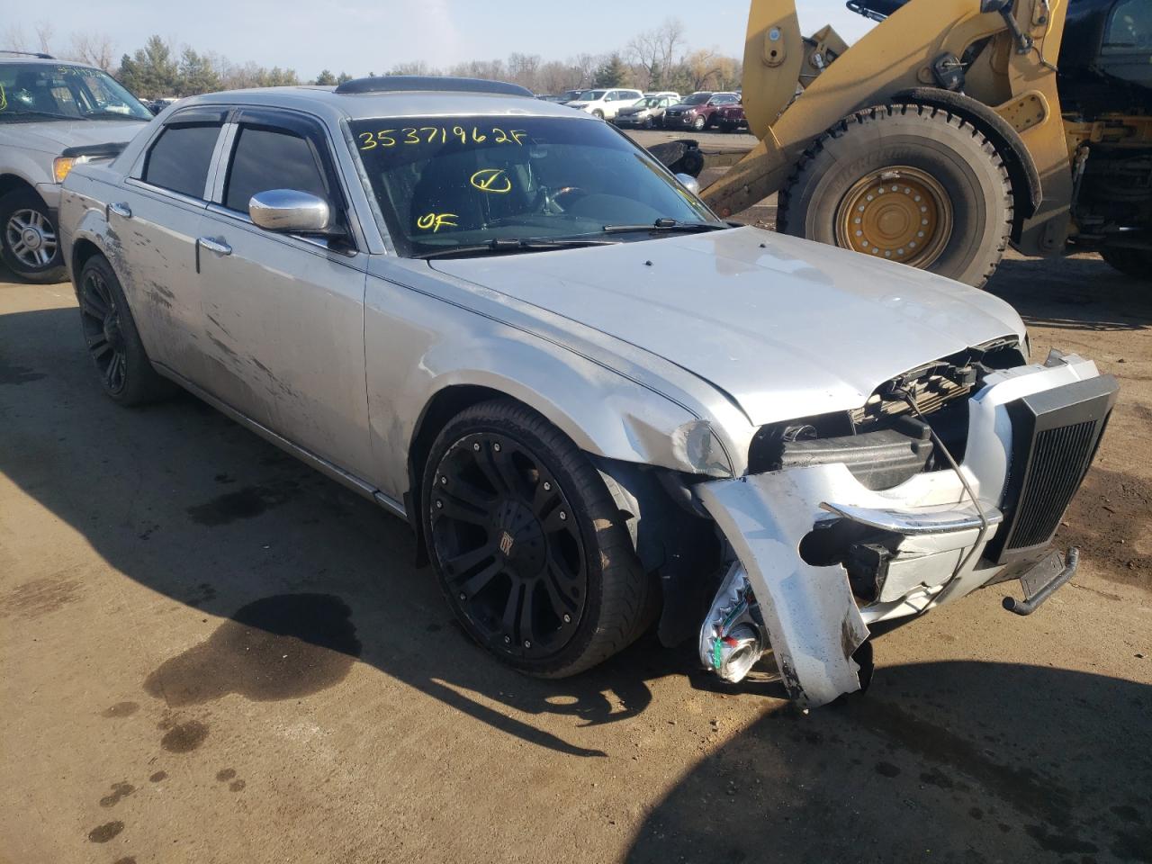 CHRYSLER 300C 2007 with VIN 2C3KA63H37H741635 - Photo from auction