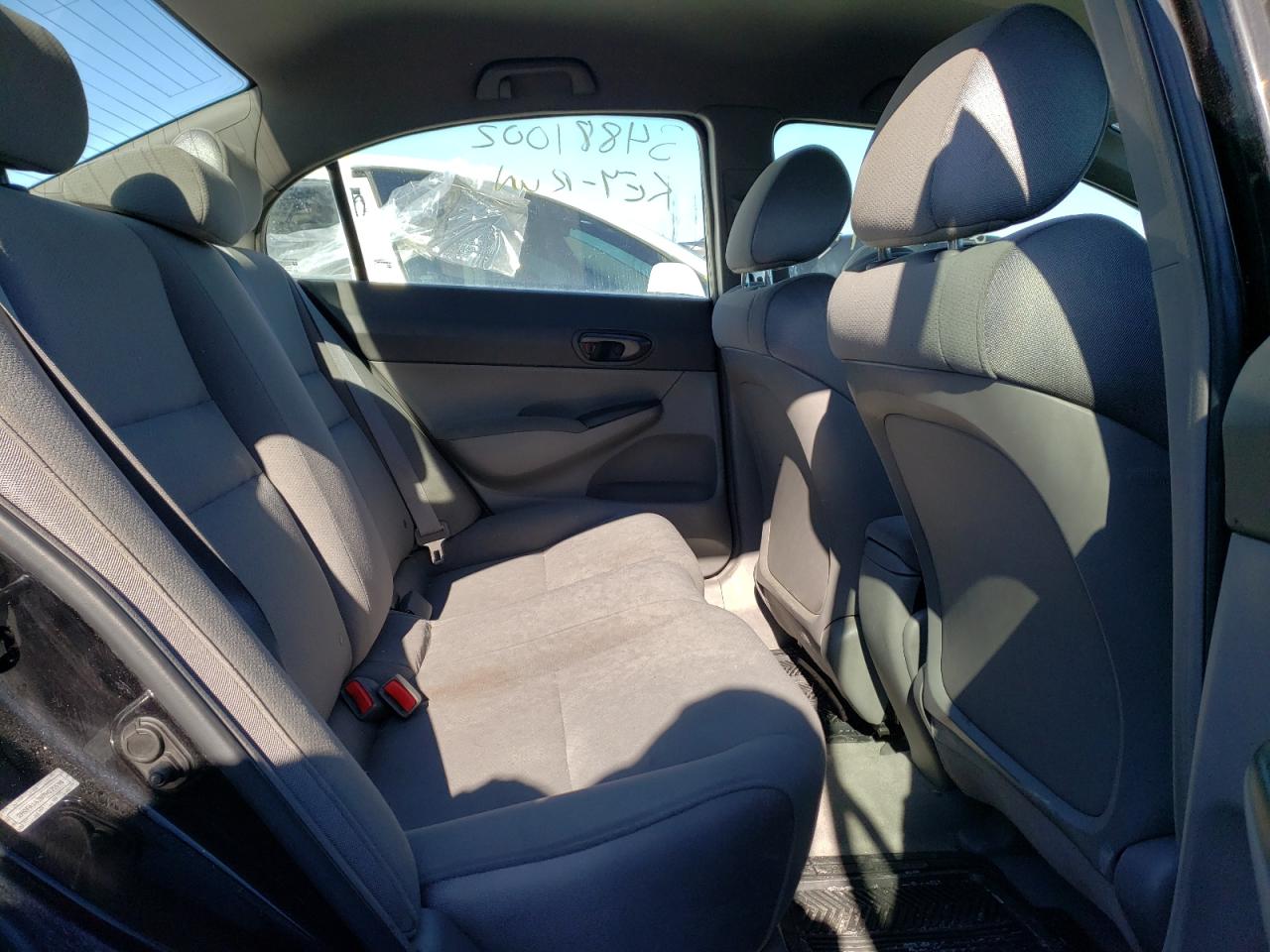 Photo 6 from auction – 2007 HONDA CIVIC DX with VIN 2HGFA16387H035598