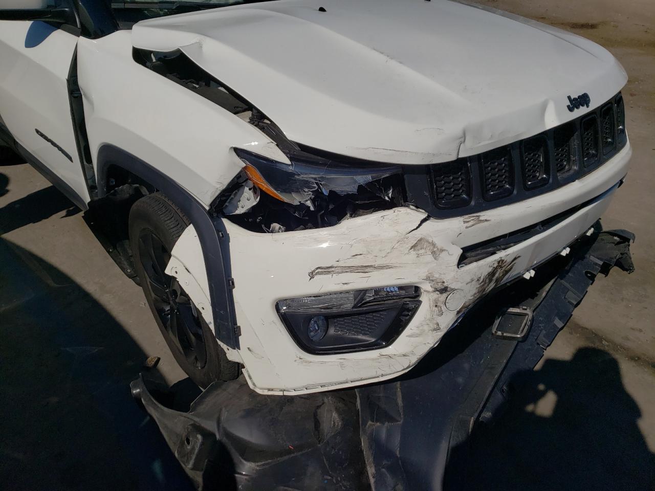 صورة رقم 9 من المزاد - 2019 JEEP COMPASS LA مع VIN 3C4NJCBB1KT726989