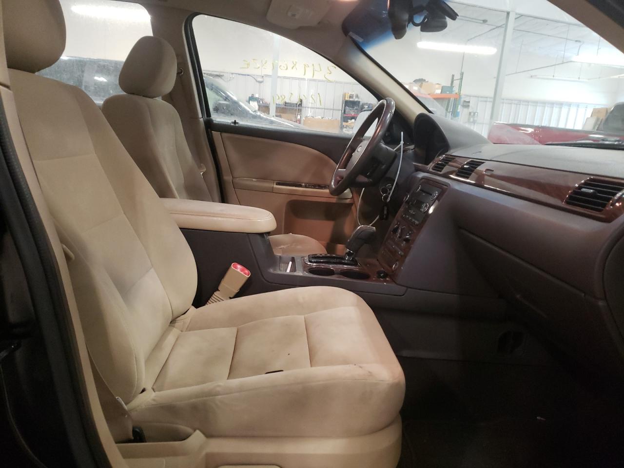Photo 5 from auction – 2008 FORD TAURUS SEL with VIN 1FAHP24W08G164494