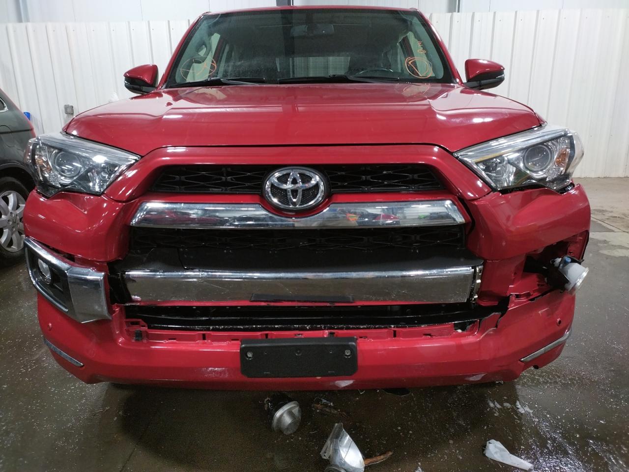 Photo 9 from auction – 2016 TOYOTA 4RUNNER SR with VIN JTEBU5JR3G5340565