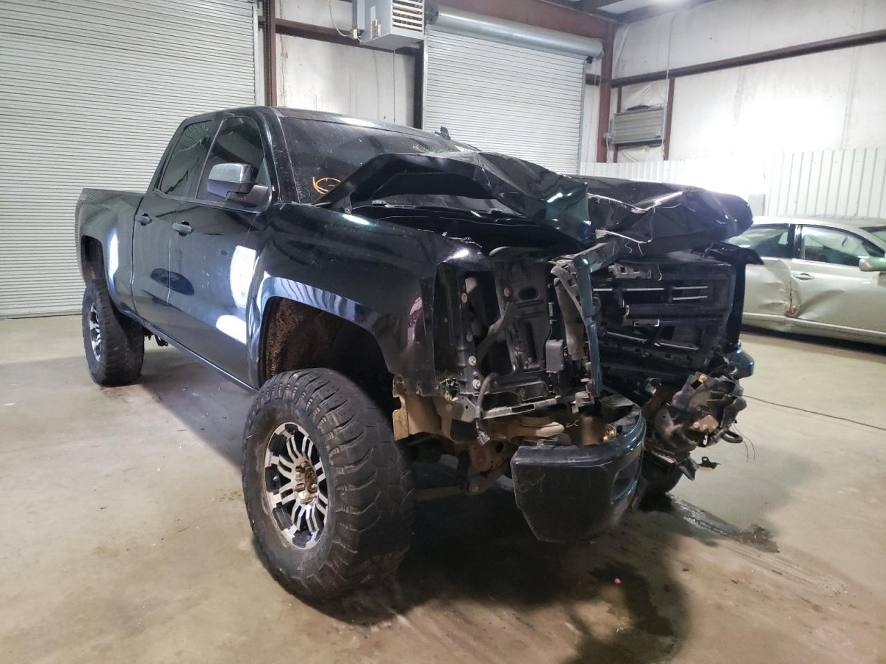 CHEVROLET SILVERADO 2014 with VIN 1GCVKREC0EZ232396 - Photo from auction