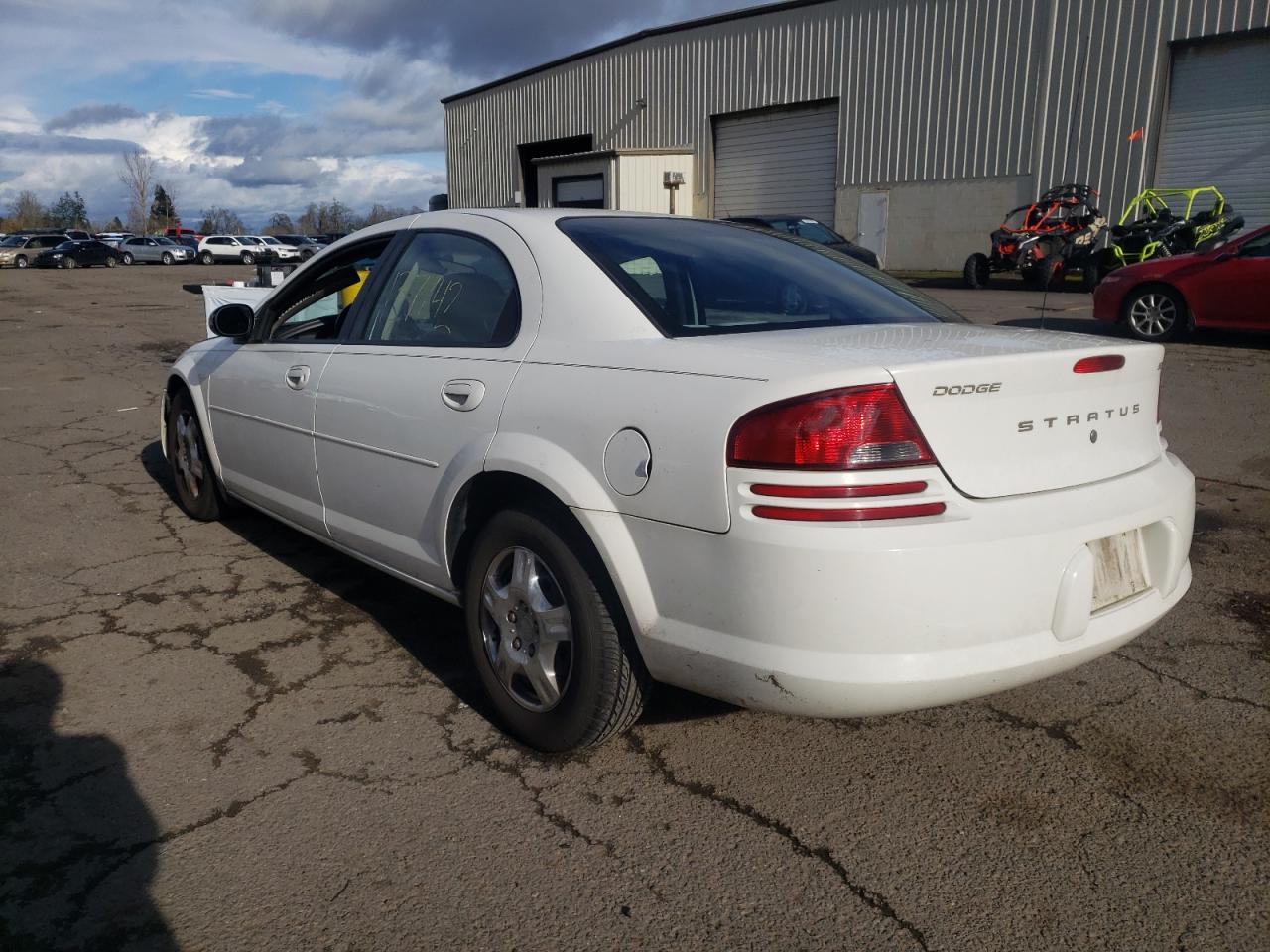 Photo 3 from auction – 2002 DODGE STRATUS SE with VIN 1B3EL36X12N119251