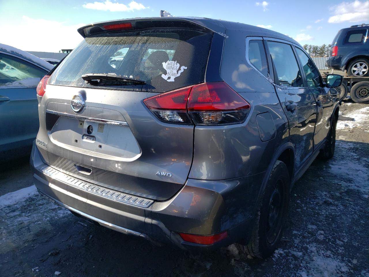 Photo 4 from auction – 2018 NISSAN ROGUE S with VIN KNMAT2MV1JP569137