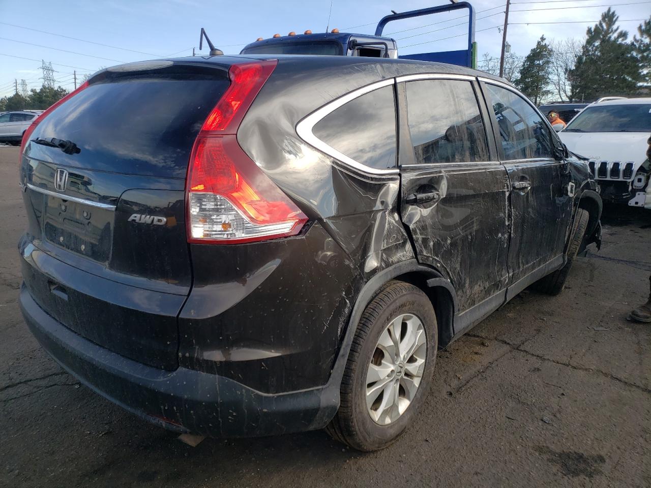Photo 4 from auction – 2014 HONDA CR-V EX with VIN 5J6RM4H52EL073082