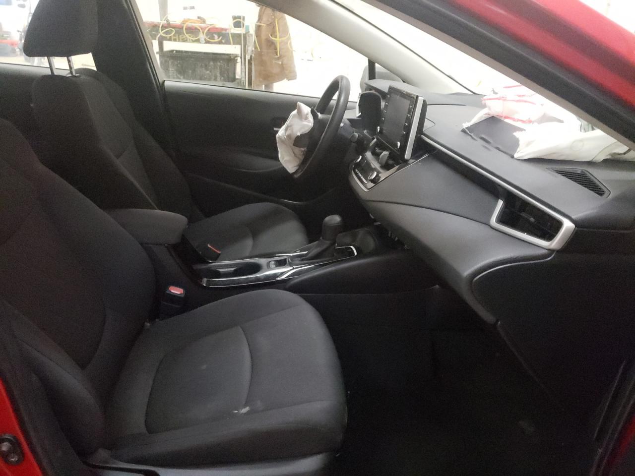 Photo 5 from auction – 2020 TOYOTA COROLLA with VIN JTDEPRAE2LJ087978