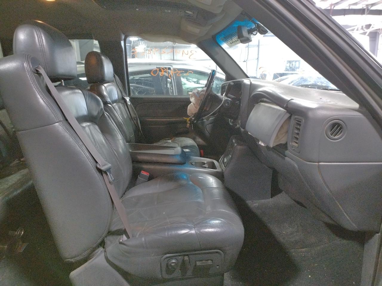 Photo 5 from auction – 2002 GMC NEW SIERRA with VIN 2GTEK19T121351882