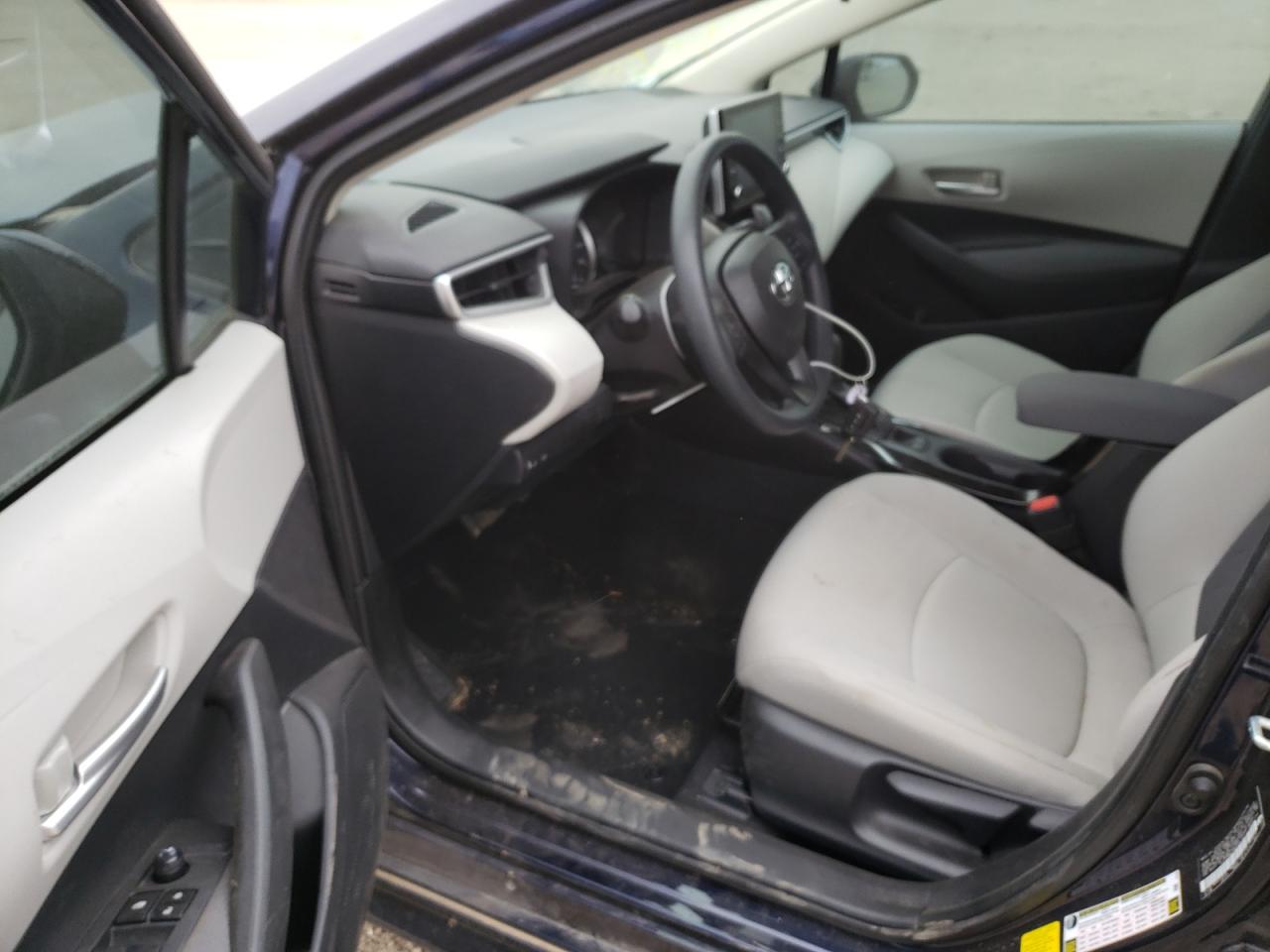 Photo 9 from auction – 2021 TOYOTA COROLLA LE with VIN 5YFEPMAE9MP264347