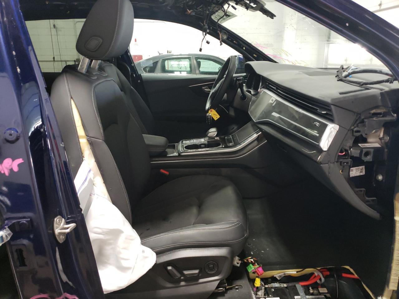 Photo 5 from auction – 2021 AUDI Q8 PREMIUM with VIN WA1EVAF16MD016208