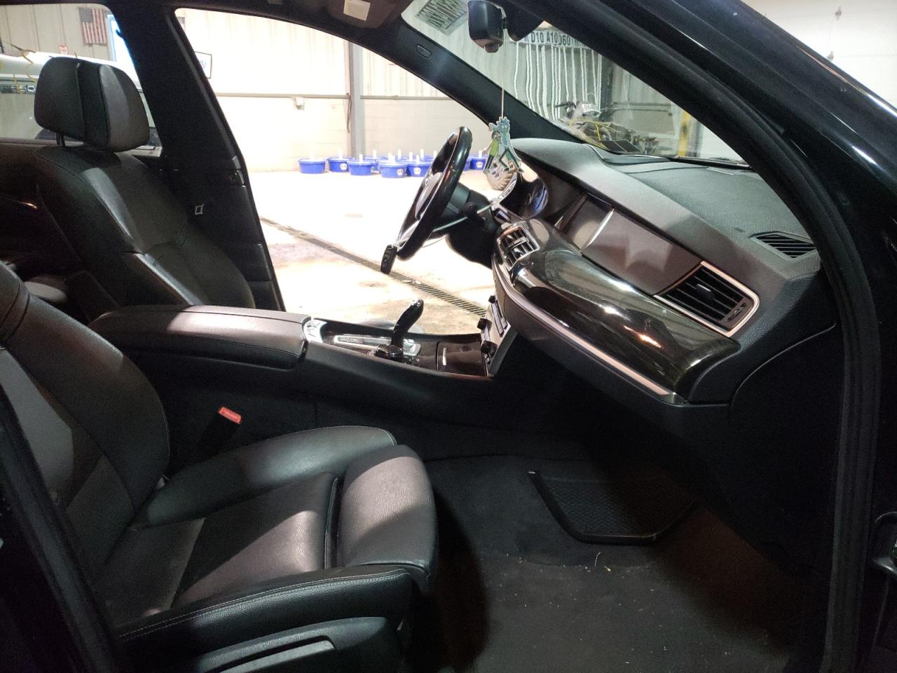 Photo 5 from auction – 2014 BMW 550 XIGT with VIN WBA5M0C53ED084944