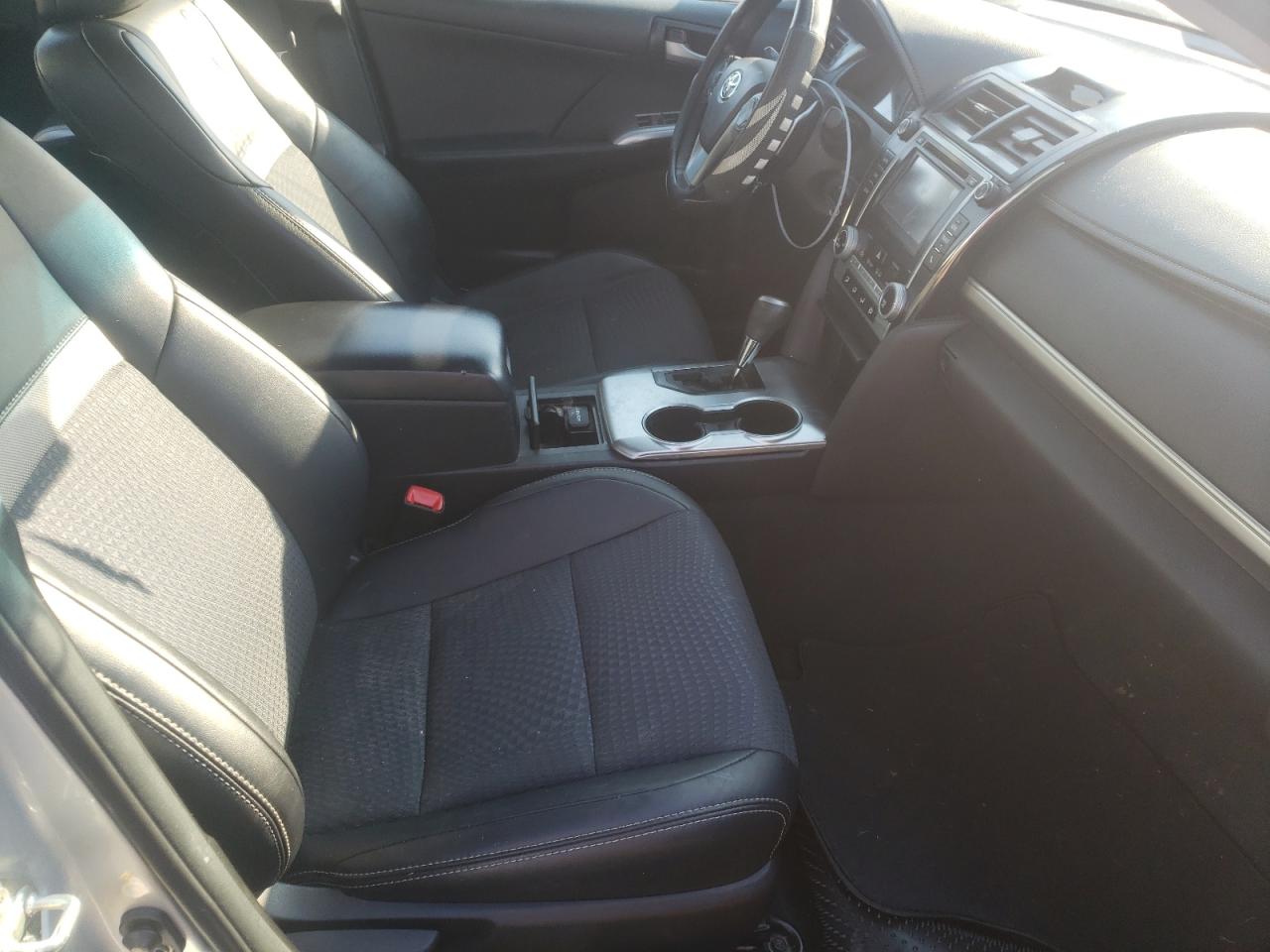 Photo 5 from auction – 2014 TOYOTA CAMRY L with VIN 4T1BF1FK4EU454608