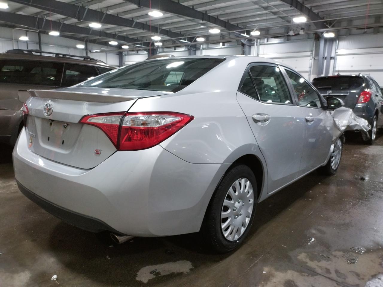 Photo 4 from auction – 2015 TOYOTA COROLLA L with VIN 2T1BURHE8FC333594