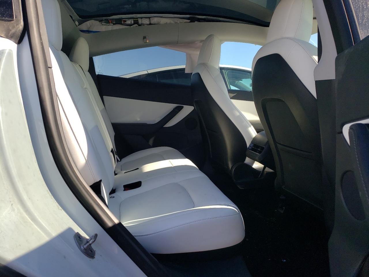 صورة رقم 6 من المزاد - 2020 TESLA MODEL Y مع VIN 5YJYGDEE3LF046230
