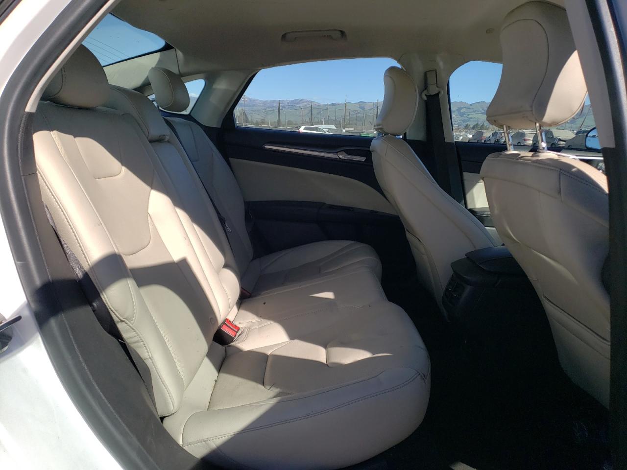 Photo 6 from auction – 2015 FORD FUSION TIT with VIN 3FA6P0SU3FR245816