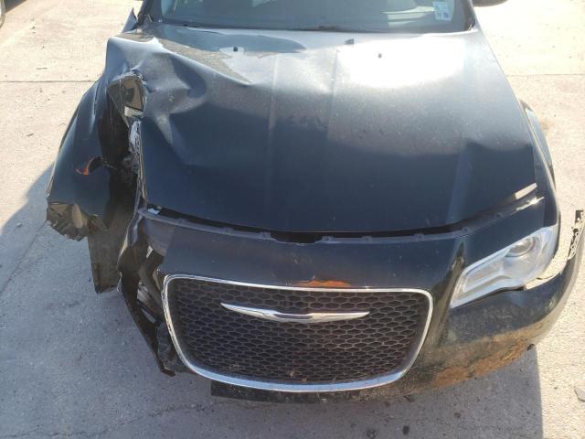 Photo 7 from auction – 2016 CHRYSLER 300 LIMITE with VIN 2C3CCAAG9GH198349