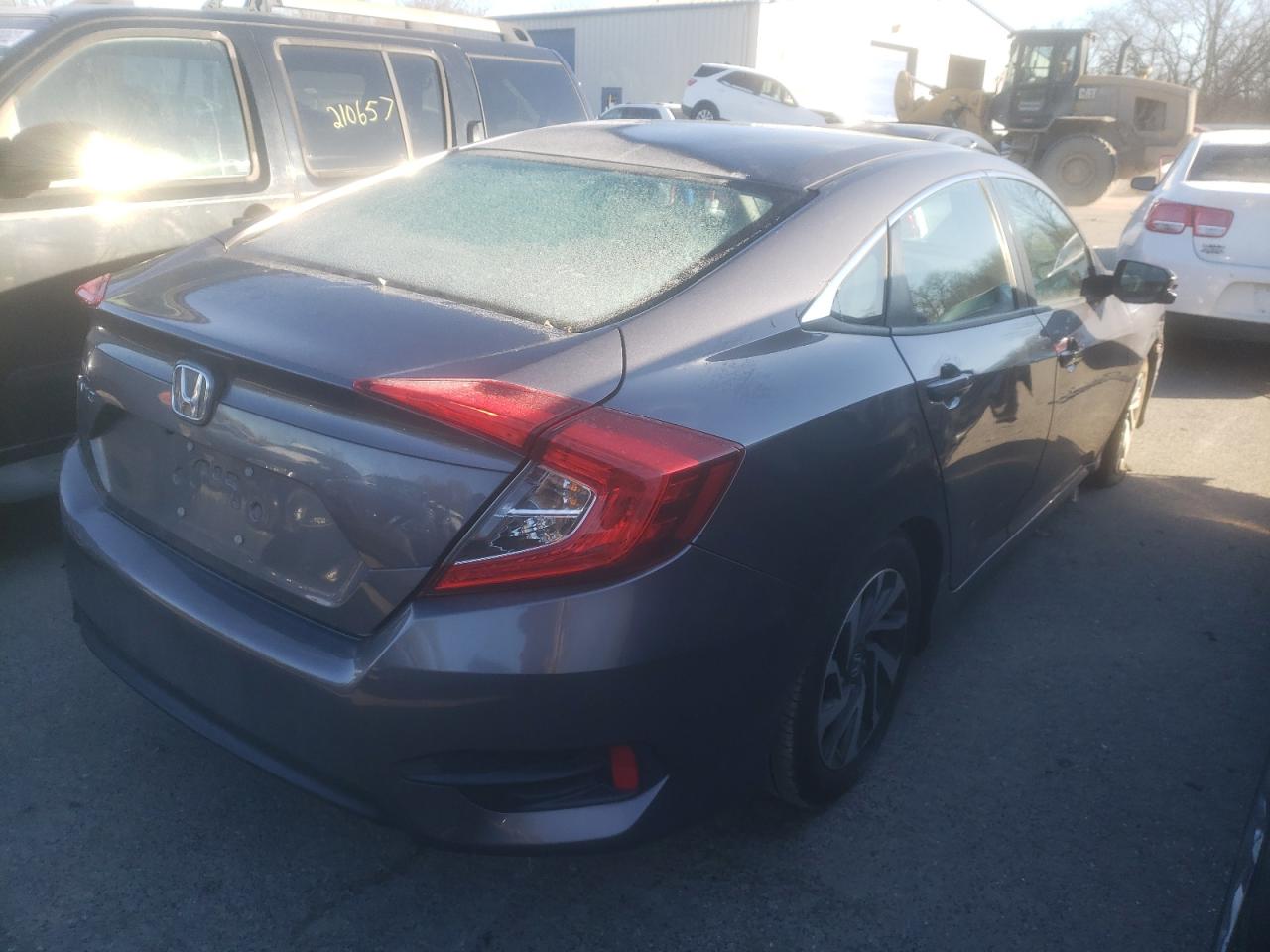 Photo 4 from auction – 2016 HONDA CIVIC EX with VIN 19XFC2F78GE219808