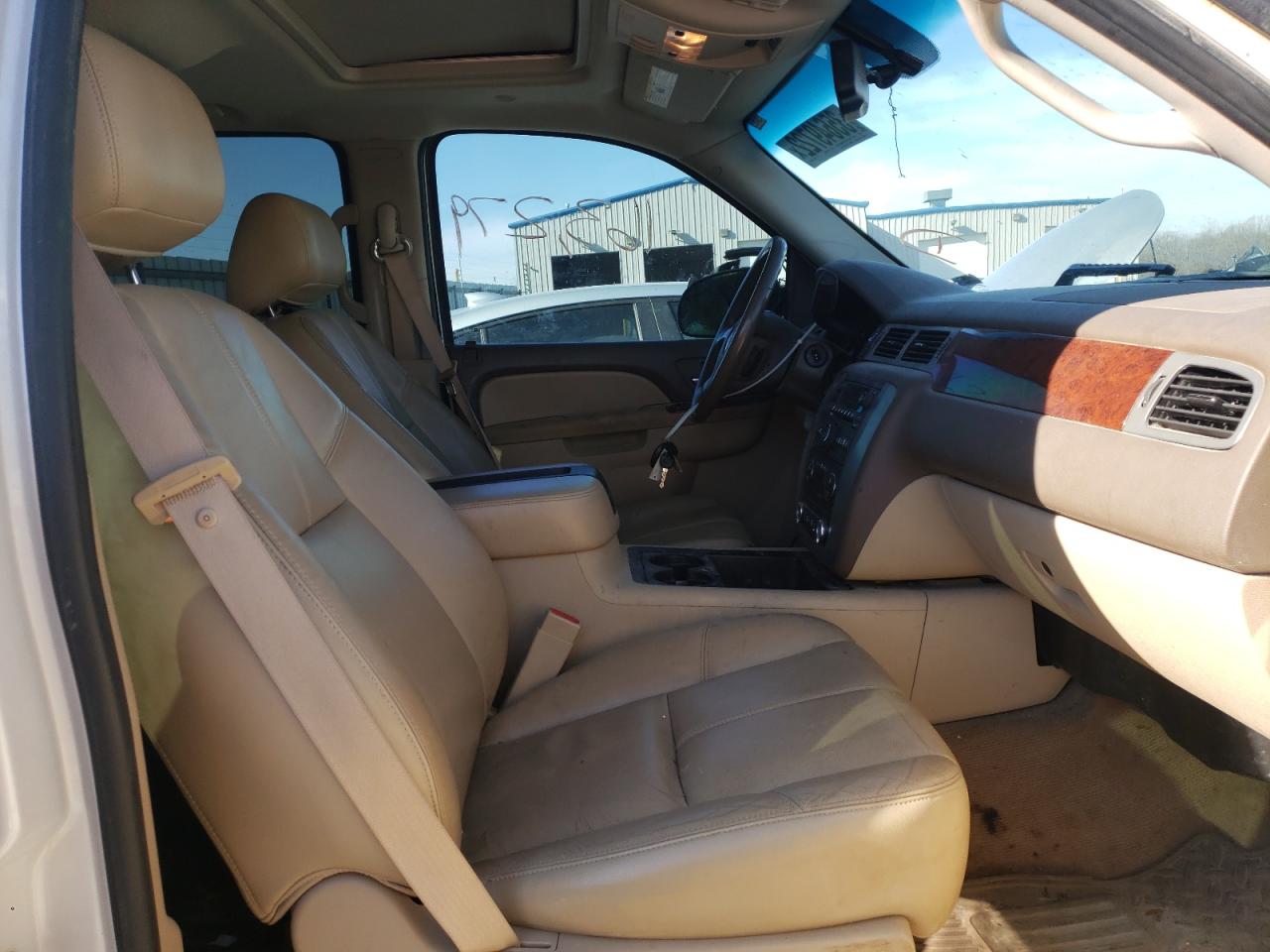 Photo 5 from auction – 2011 GMC SIERRA K15 with VIN 3GTP2WE35BG227536