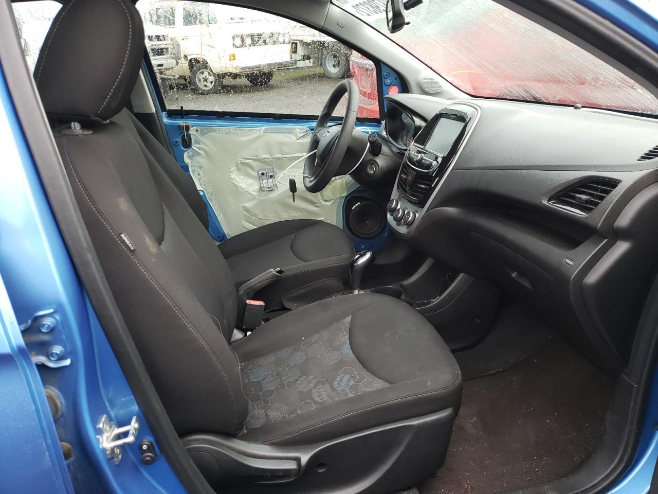 Photo 5 from auction – 2017 CHEVROLET SPARK LS with VIN KL8CB6SA9HC721548