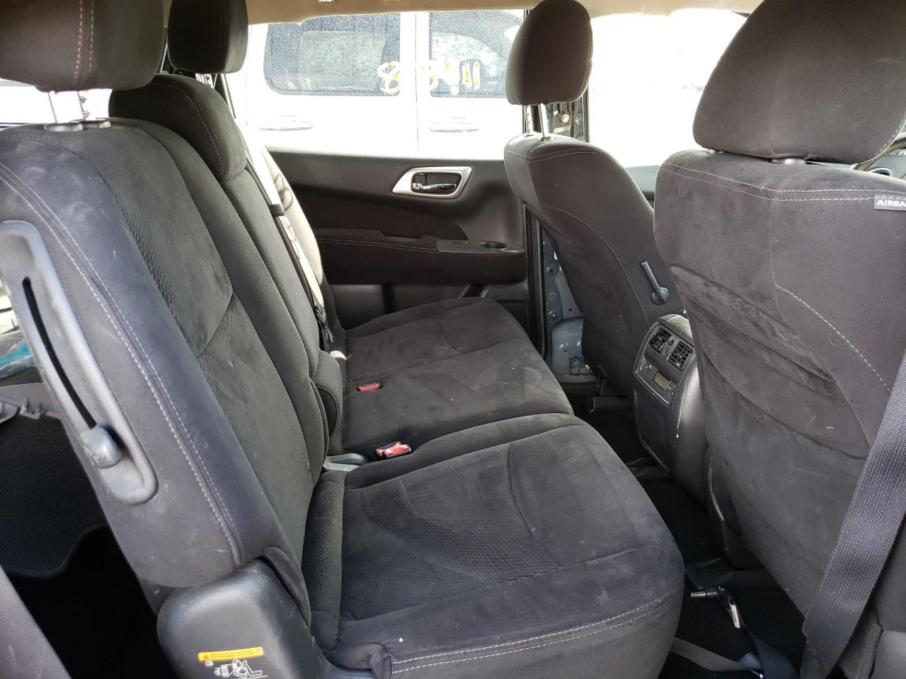 Photo 6 from auction – 2013 NISSAN PATHFINDER with VIN 5N1AR2MM2DC668448
