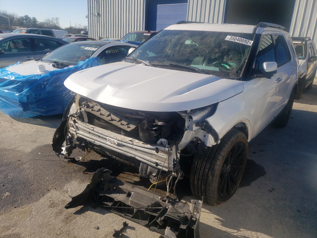 Photo 2 from auction – 2015 FORD EXPLORER L with VIN 1FM5K7F88FGA10129