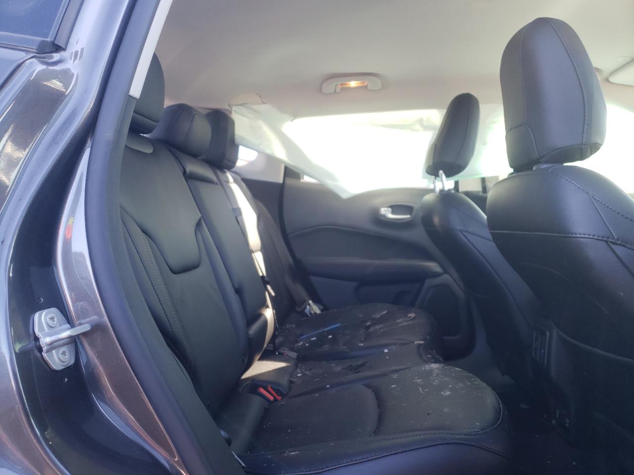 Foto 6 de la subasta – 2021 JEEP COMPASS LI con VIN 3C4NJDCB7MT568455