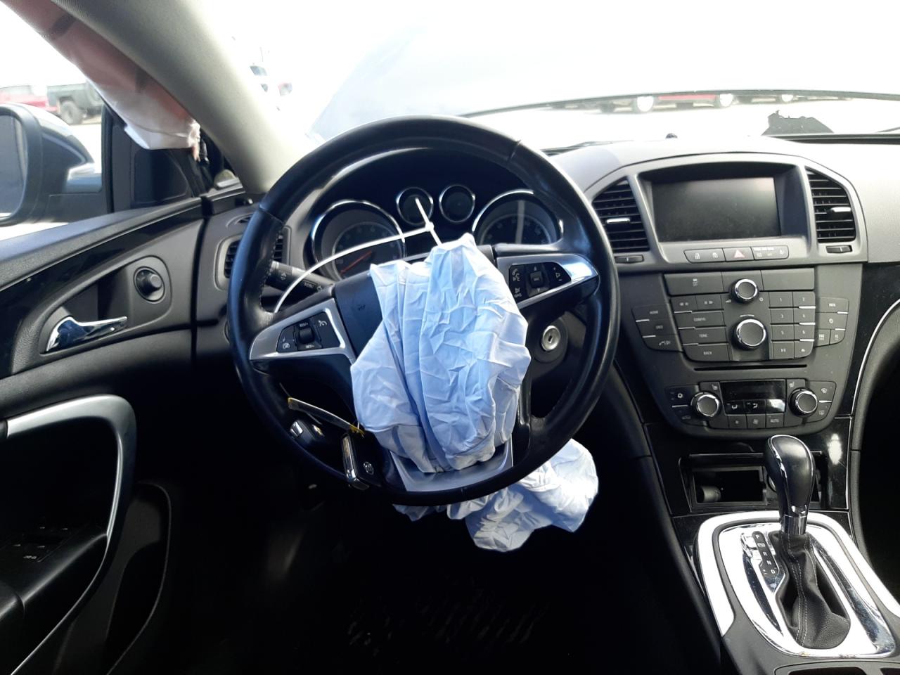 Photo 9 from auction – 2012 BUICK REGAL with VIN 2G4GR5ER2C9212879