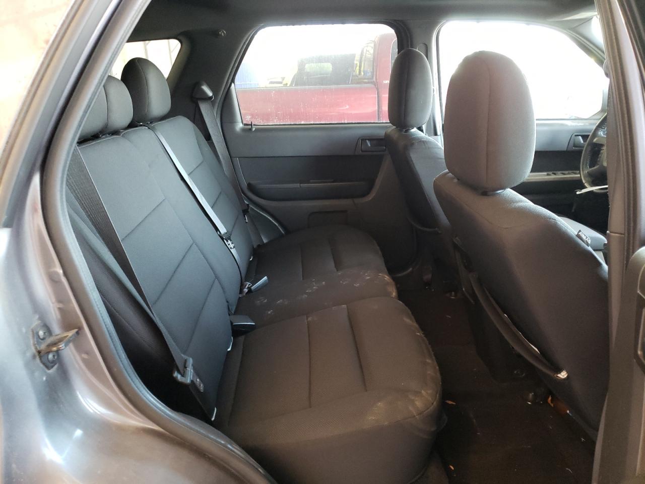Photo 6 from auction – 2010 FORD ESCAPE XLT with VIN 1FMCU9DG7AKA79472