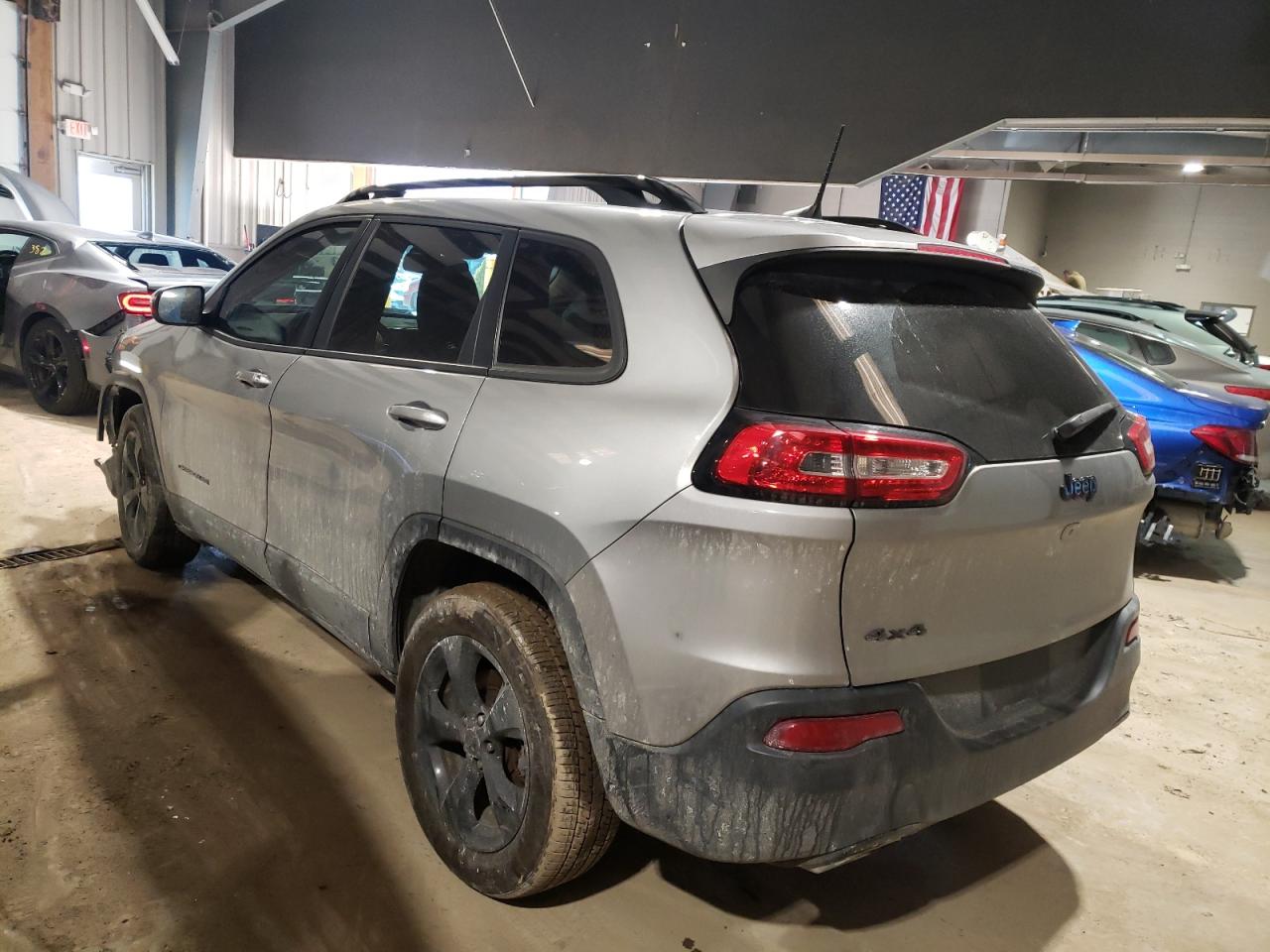 Photo 3 from auction – 2016 JEEP CHEROKEE L with VIN 1C4PJMCS5GW121467