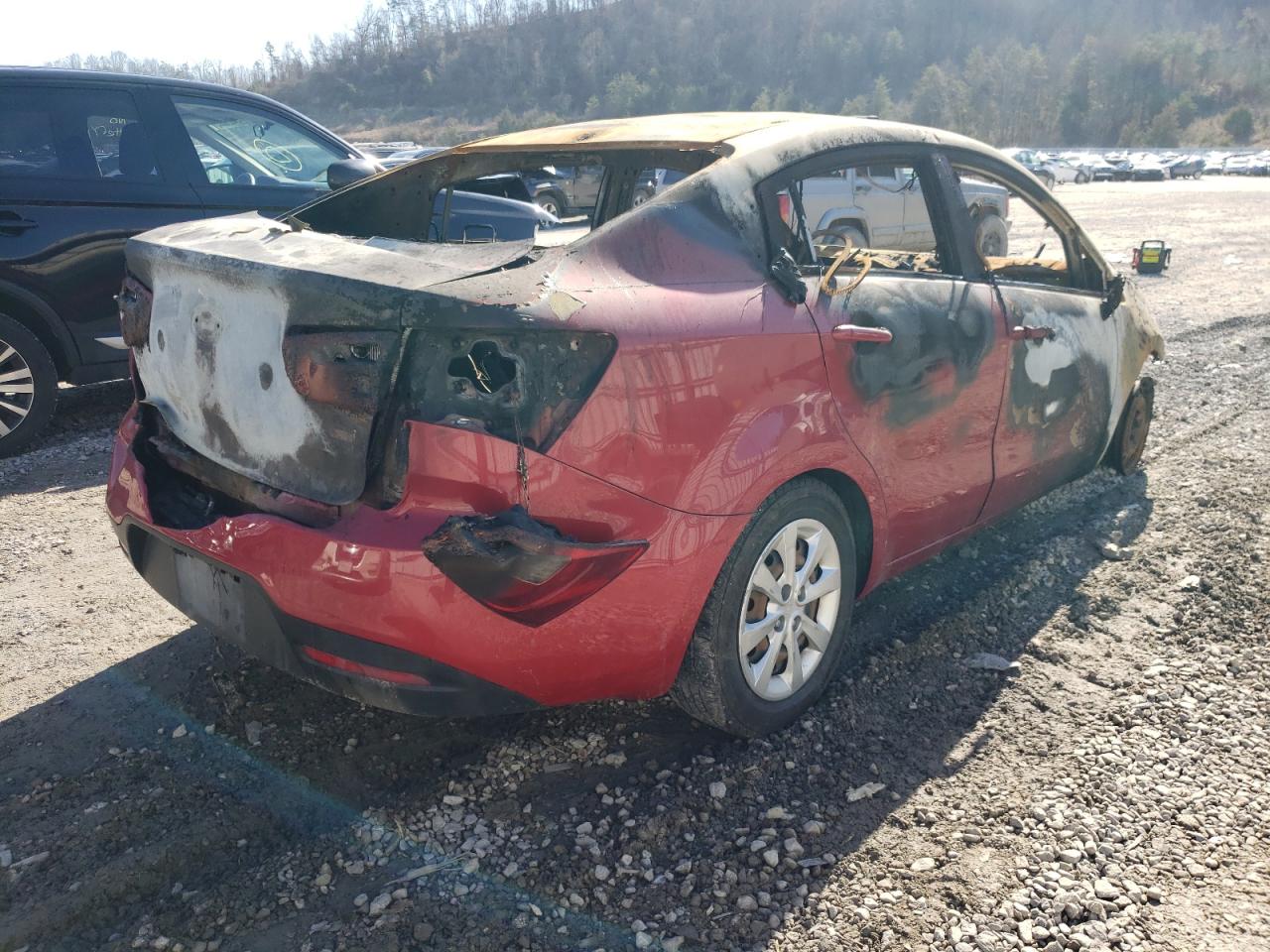 Photo 4 from auction – 2015 KIA RIO LX with VIN KNADM4A31F6515095