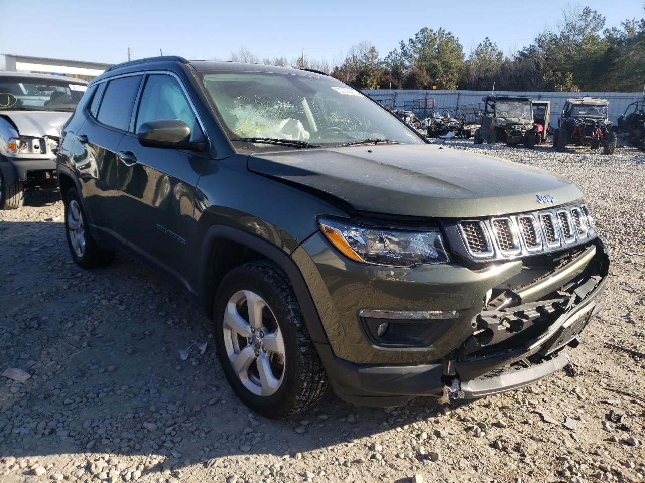 JEEP COMPASS LA 2018 with VIN 3C4NJDBB5JT115948 - Photo from auction