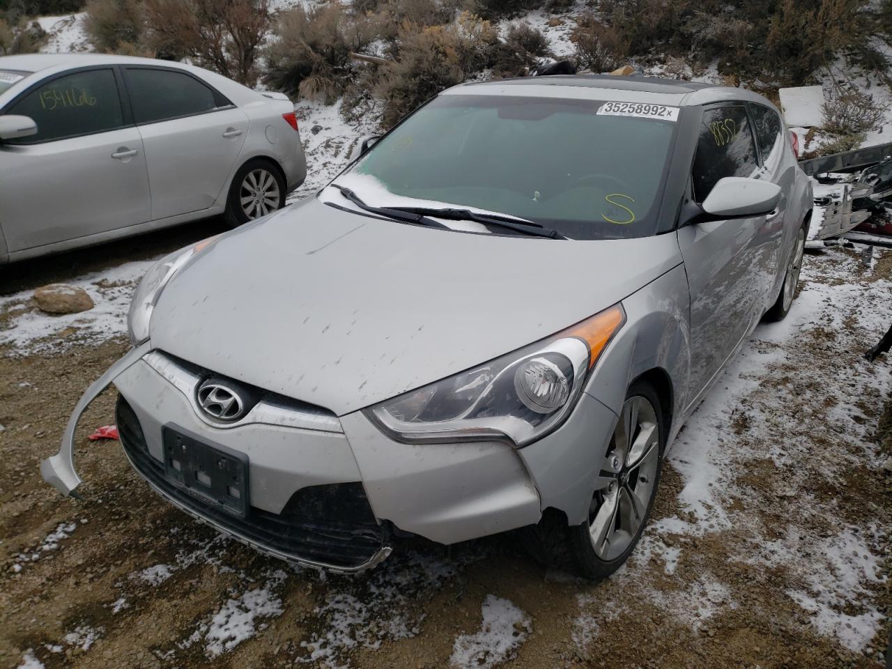 Photo 2 from auction – 2016 HYUNDAI VELOSTER with VIN KMHTC6AD3GU303412