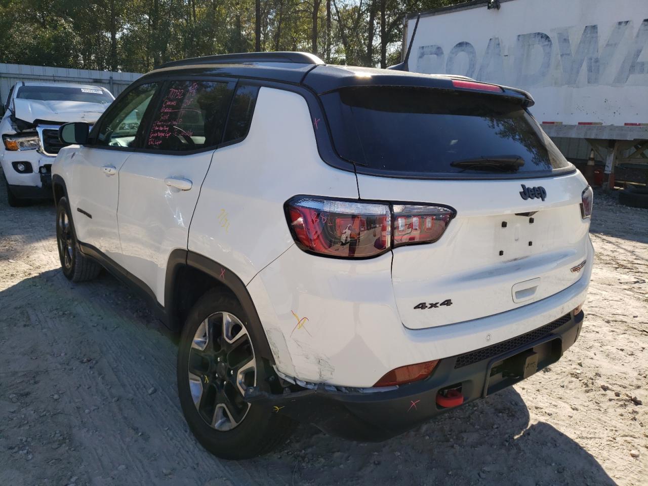 Photo 3 from auction – 2018 JEEP COMPASS TR with VIN 3C4NJDDB2JT424306