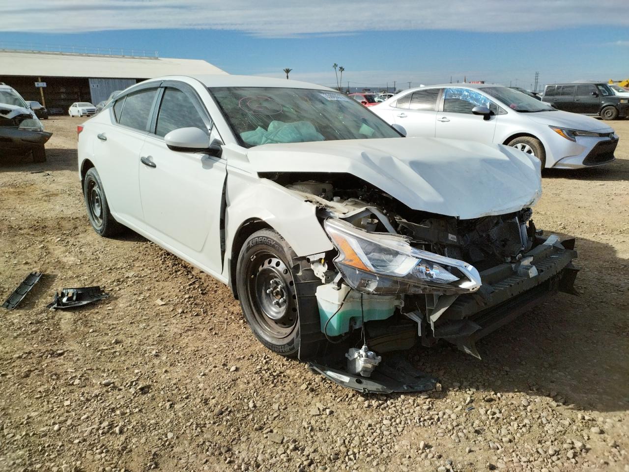 NISSAN ALTIMA S 2019 with VIN 1N4BL4BV0KN327137 - Photo from auction